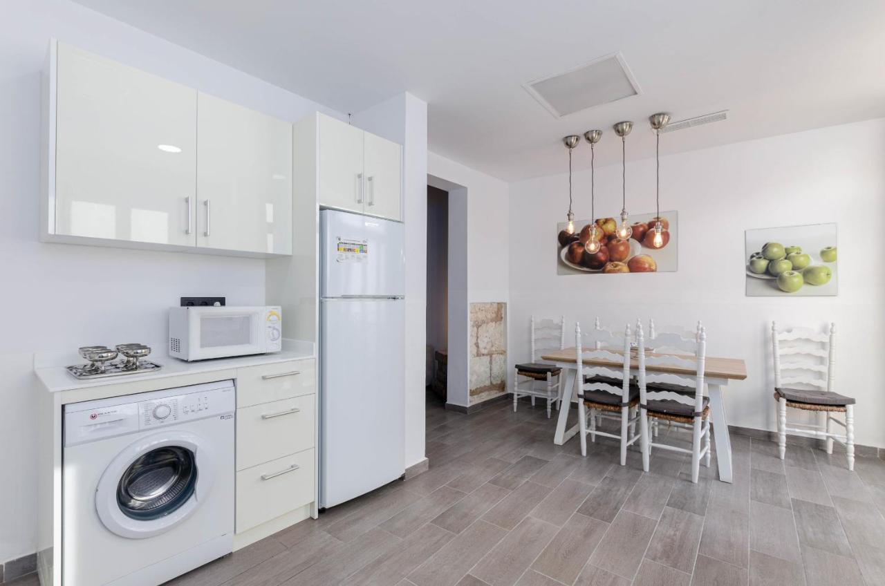 Semesterbostad Yourhouse Jordi, Air Conditioned House With Private Pool Muro