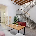 Yourhouse Can Jordi, Air Conditioned Holiday House With Private Pool